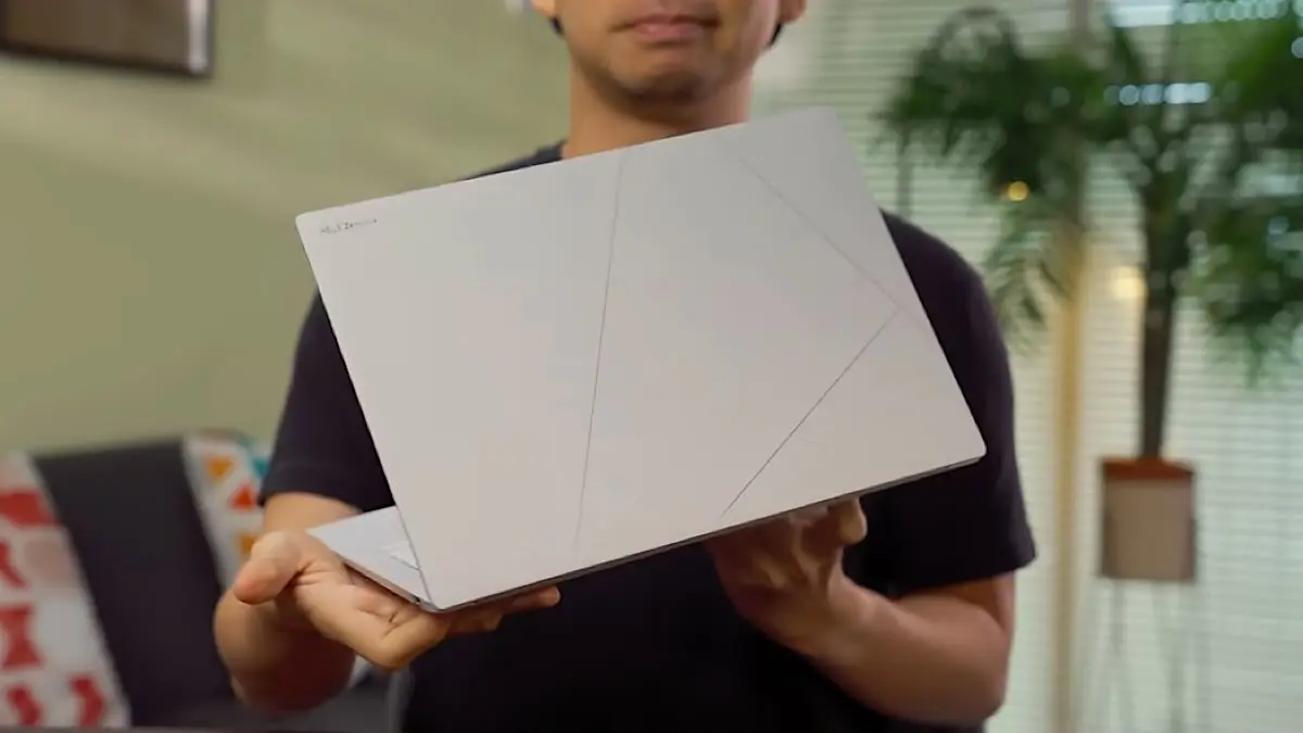 Rekomendasi laptop 7-10 juta makin menarik. Ada laptop lokal Rp7 jutaan hingga gaming RTX yang menawarkan performa dan fitur berbeda.(SC Youtube)