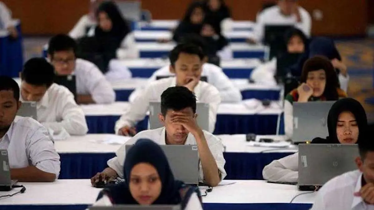 PPPK Paruh Waktu jadi penuh waktu kembali dibahas pemerintah dan DPR. Guru yang memenuhi syarat juga berpeluang mengikuti seleksi PNS.(pinterest)