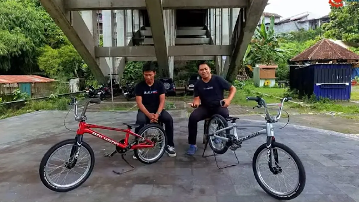 Polygon Rapture dinilai mudah dikendalikan dan cocok untuk pemula BMX Cross. Simak karakter, teknik dasar, hingga tips keselamatannya.(SC Youtube)