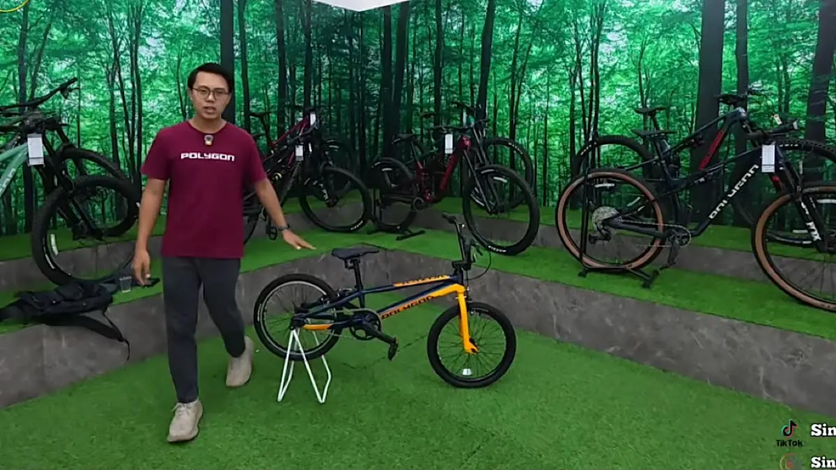 Polygon Razor Elite Pro XL diburu penghobi BMX dan disebut harus inden. Simak spesifikasi, bobot 10,8 kg, serta harga terbarunya.(SC Youtube)