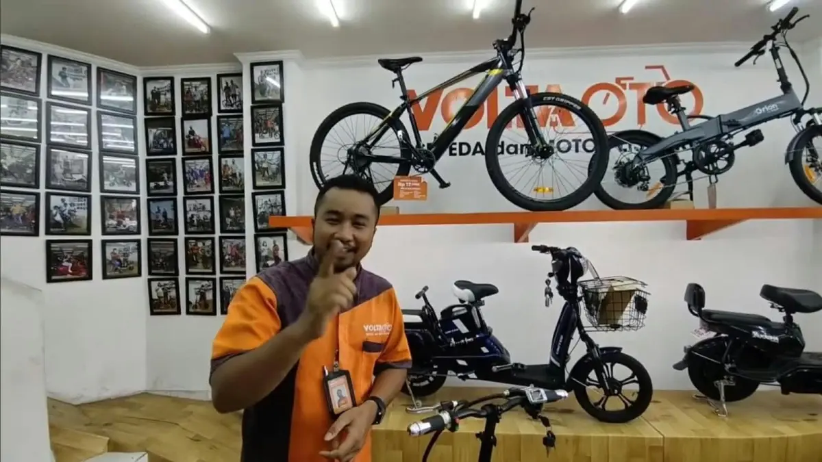 United Folding IO hadir dengan desain lipat yang sporty dan ringkas.