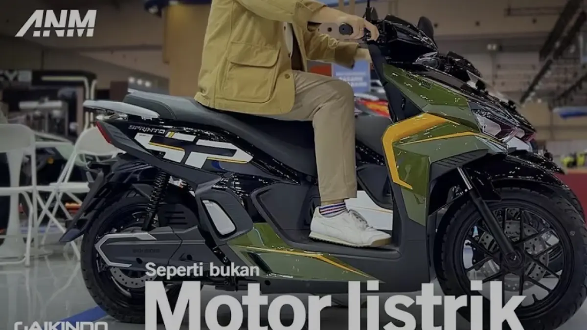 Cek spesifikasi Indomobil Emotor Sprinto. Skutik listrik sporty berfitur touchscreen, layar pintar terkoneksi, dan jarak tempuh 110 km.