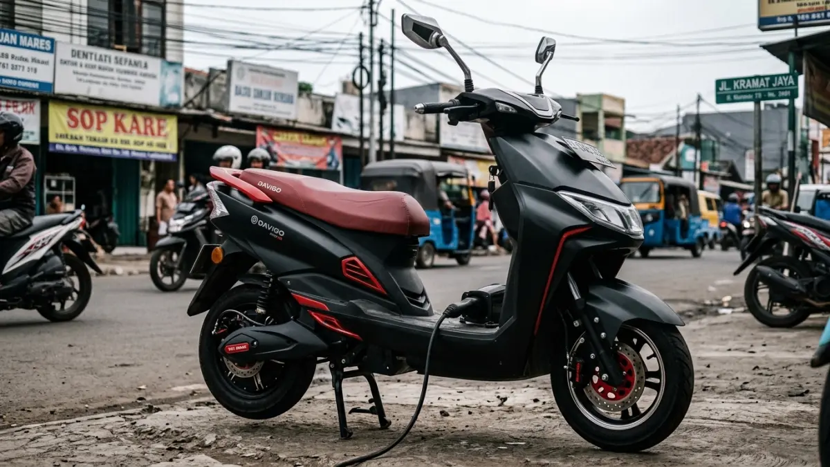 Motor listrik Davigo Dragon SLI menawarkan jarak tempuh hingga 200 km, motor 2.000 watt, dan harga Rp18,5 juta. (Youtube. com)