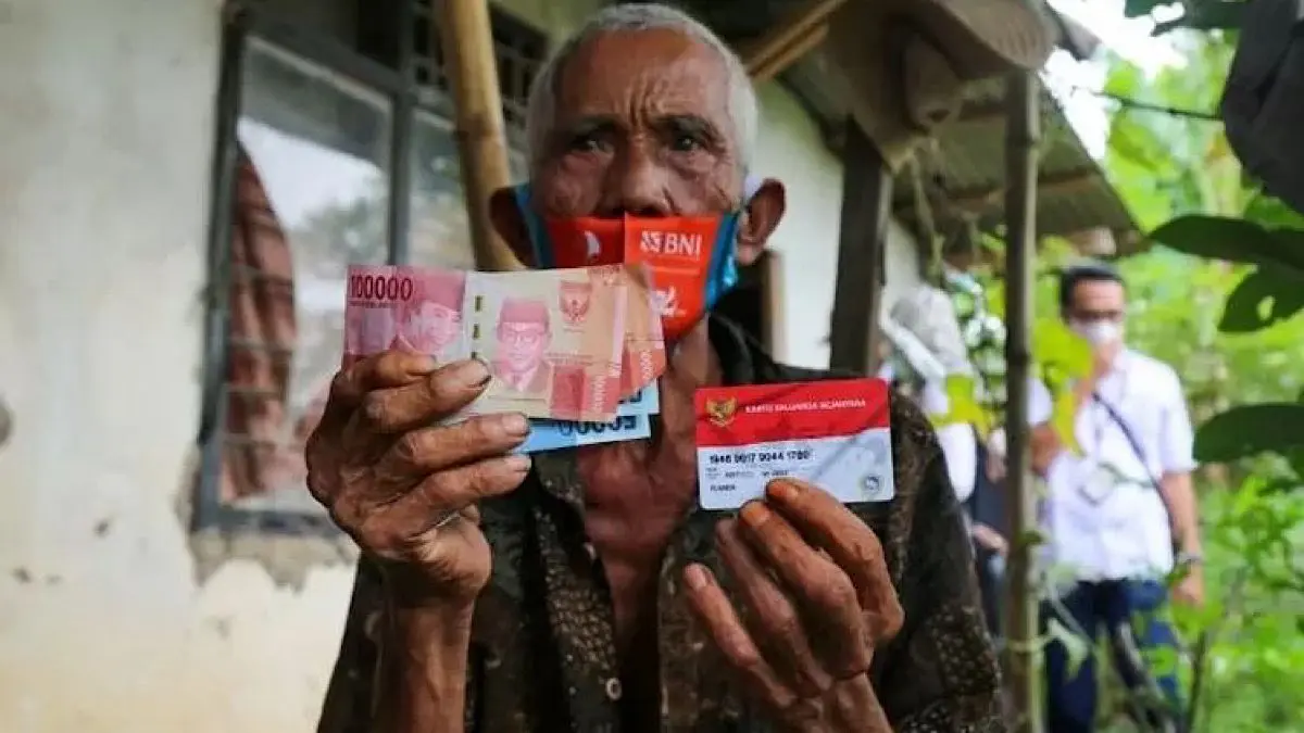 PKH BPNT ditangguhkan karena indikasi judol atau kendala PLN? Simak tiga bantuan yang disebut tetap aman serta langkah memperbaiki status bansos.(pinterest)
