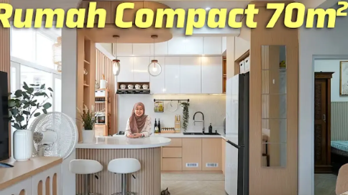 Rumah 1 lantai di lahan 100 meter persegi ini memiliki banyak storage, desain white and wood, serta renovasi lebih dari Rp100 juta.
