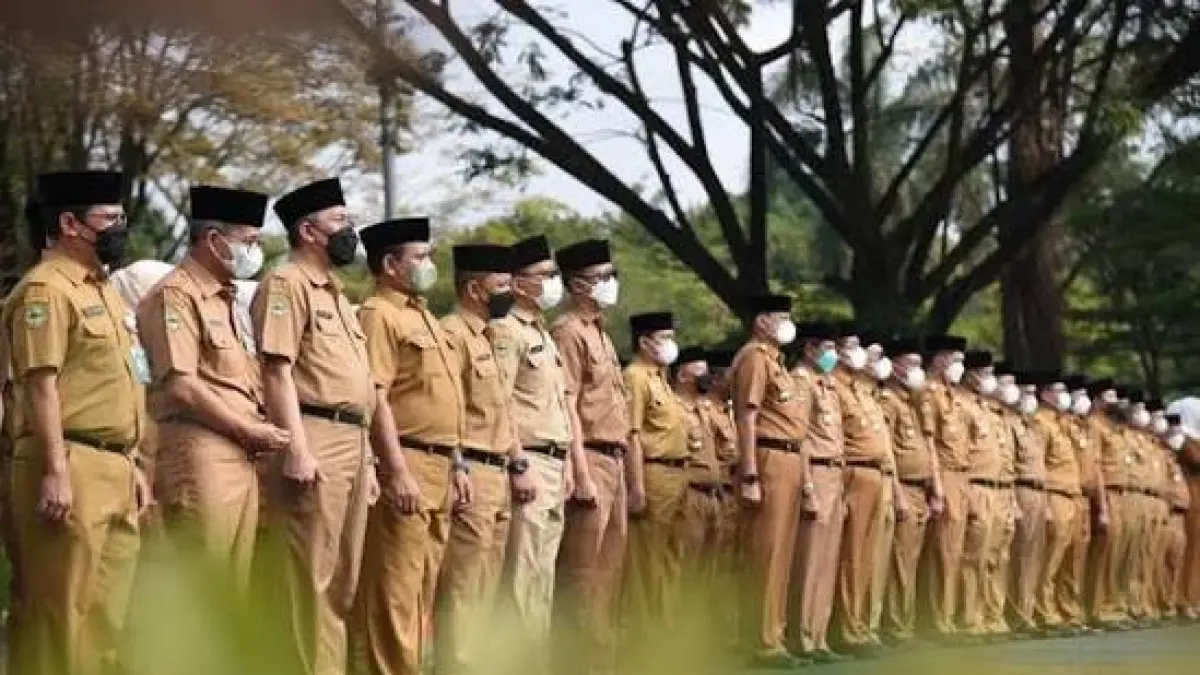 Kenaikan gaji PNS 2027 belum dipastikan. Pemerintah belum menetapkan persentasenya, sementara Taspen belum menerima surat resmi soal kenaikan dan rapel.