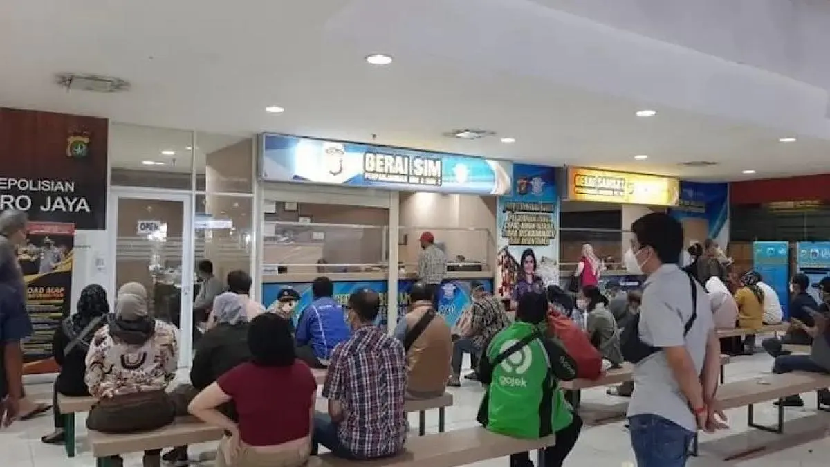 Pemutihan pajak kendaraan Juni 2026 berlaku di lima provinsi dengan skema berbeda, mulai penghapusan denda hingga potongan pokok PKB.(pinterest)