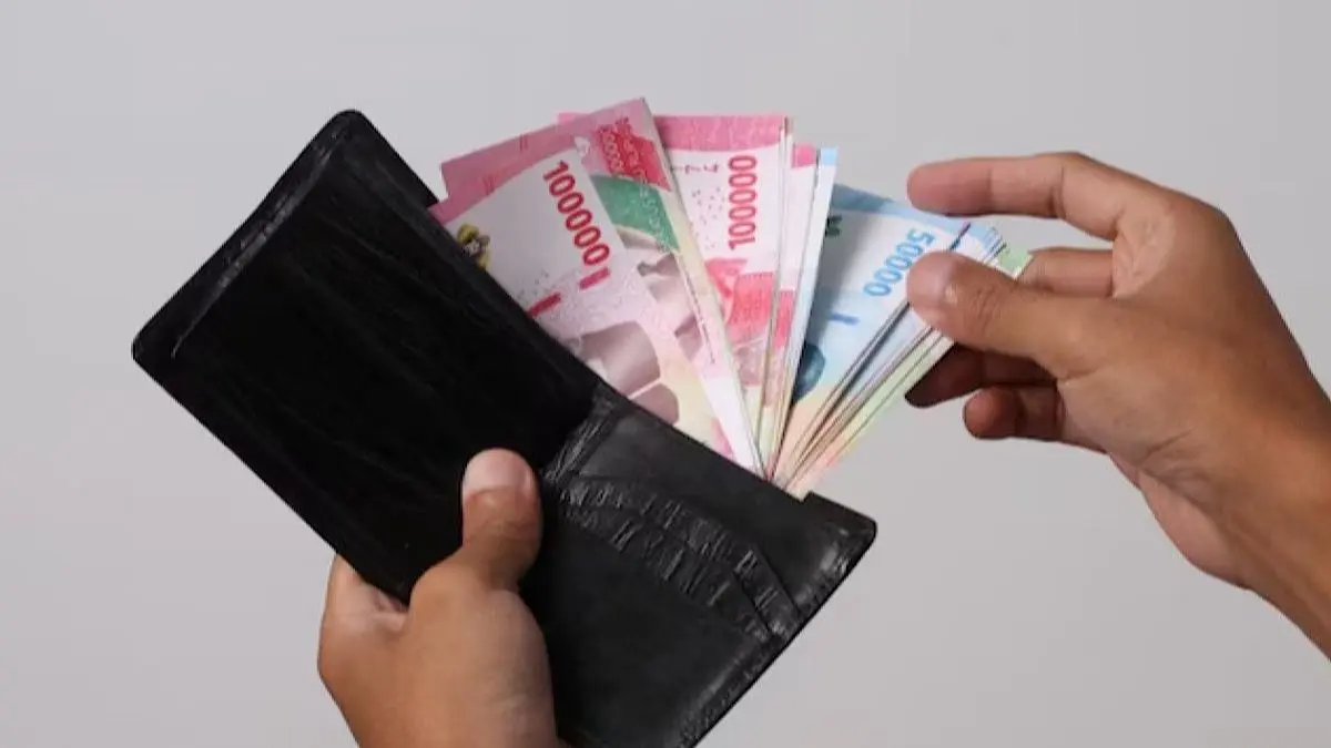 Persiapan pensiun ASN perlu dilakukan sejak dini. Pahami manfaat pensiun, THT, dana darurat, hingga strategi mengatur keuangan sebelum purna bakti.(pinterest)