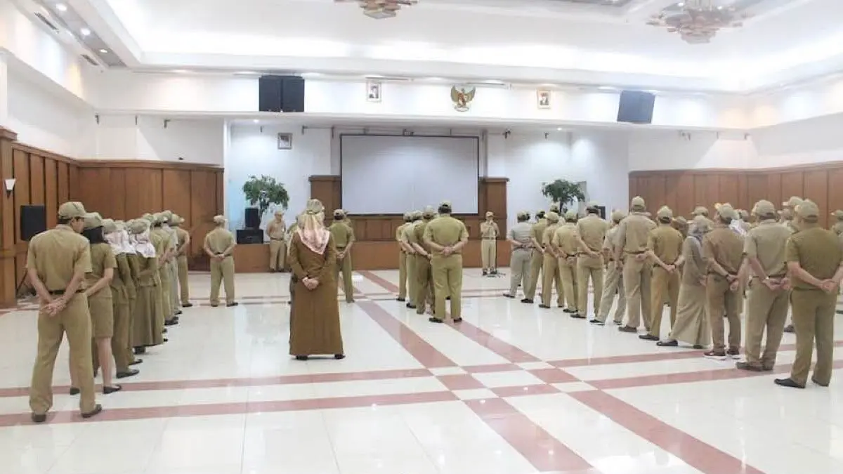 CPNS 2026 diusulkan memberi prioritas bagi PPPK paruh waktu dan penuh waktu. Namun, formasi dan mekanisme seleksi masih menunggu keputusan pemerintah.(pinterest)