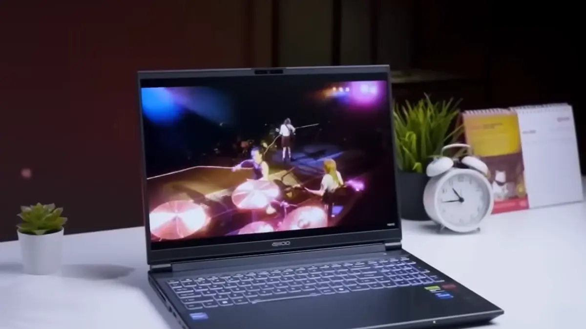 Harga laptop gaming 2026 kembali naik, terutama RTX 50 Series. Simak perbandingan harga dan strategi Asus, Lenovo, serta MSI. (Youtube. com)