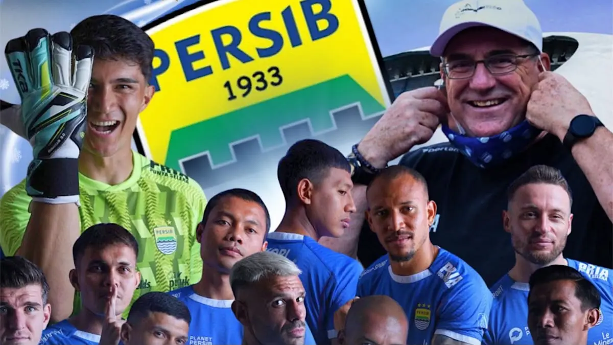 Hasil Liga 1 Super League 2026 menempatkan Arema FC di puncak setelah menang 4-0. Persib Bandung membuntuti usai menang 3-1 atas PSM.(pinterest)