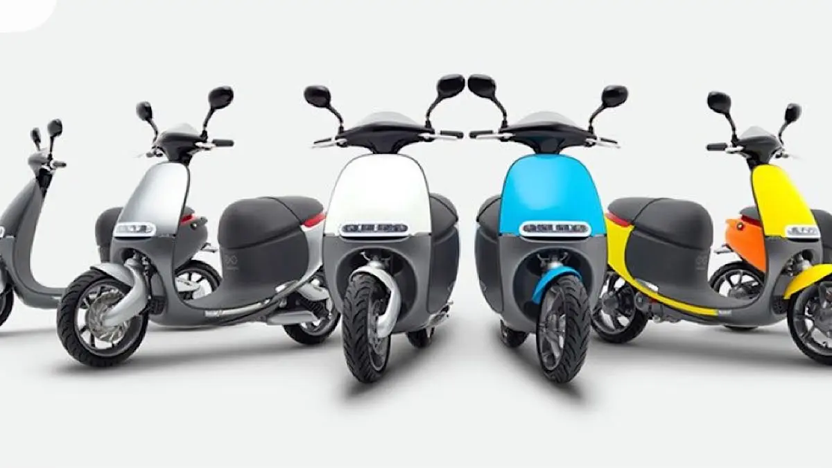 Review Polytron Fox 350 mengungkap jarak tempuh 136 km, performa stabil, posisi duduk lebih nyaman, dan catatan pada suspensi serta bodi.(pinterest)