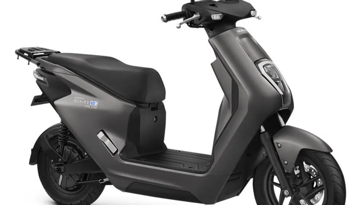 Honda EM1 e: dibanderol Rp3 jutaan dengan jarak tempuh 41 km. Motor listrik ini unggulkan riding quality mirip motor bensin dan baterai swap.(Pinterest)