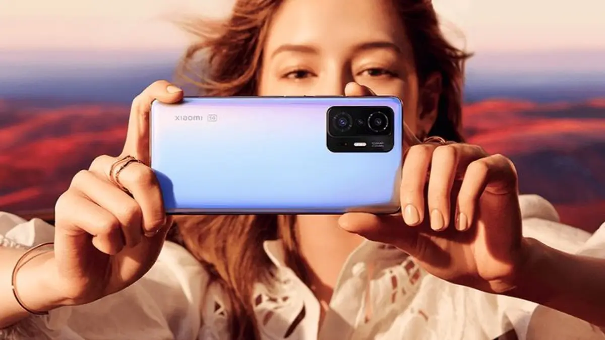 Redmi 17 membawa baterai 7.500 mAh, layar 120Hz, NFC, dan stereo speaker, tetapi RAM 4 GB dan eMMC membatasi performanya.(Pinterest)