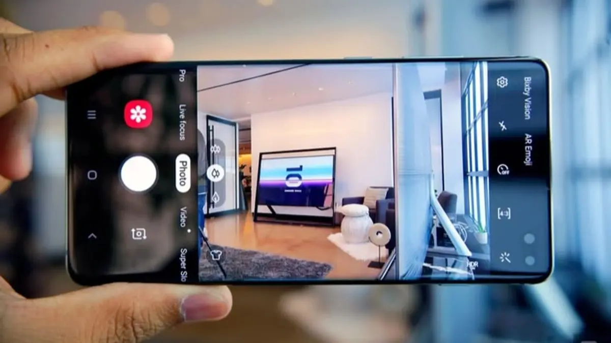 Samsung Galaxy S26 Ultra setelah dipakai sebulan punya privacy display, S Pen dan performa kencang, tetapi kamera dan baterainya belum terbaik.(Pinterest)