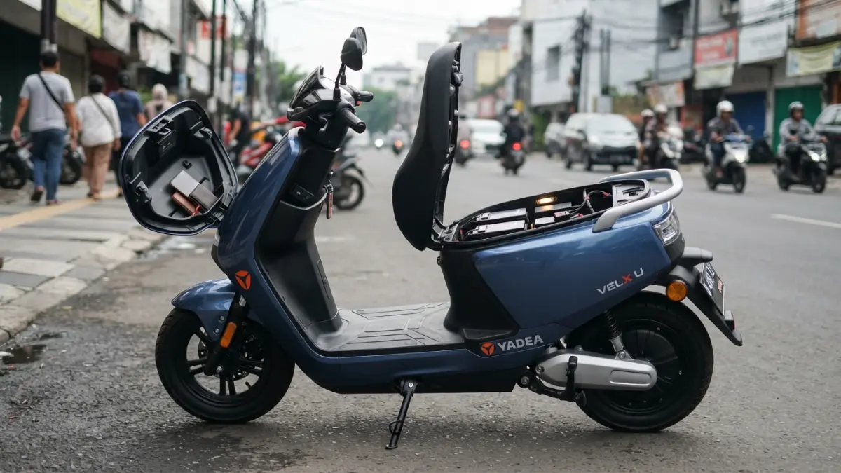 Yadea Velx U Rp39 juta menawarkan dua baterai lithium, tenaga hampir 5 kW, build quality solid, dan karakter berkendara yang ringan. (Gemini AI)
