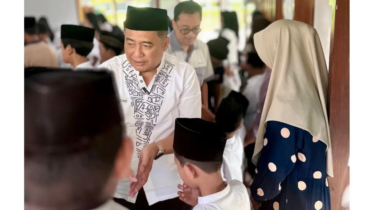 Keluarga besar PG Modjopanggoong terus menjaga semangat kepedulian dan kebersamaan melalui santunan untuk anak yatim.