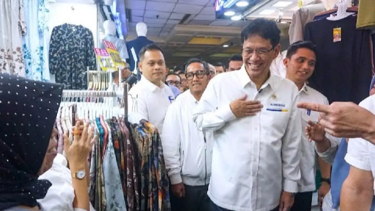 THR pensiunan 2026 mulai cair sejak 5 Maret. Simak dasar pembayaran, komponen penentu nominal, dan cara memastikan dana sudah masuk rekening.(pinterest)