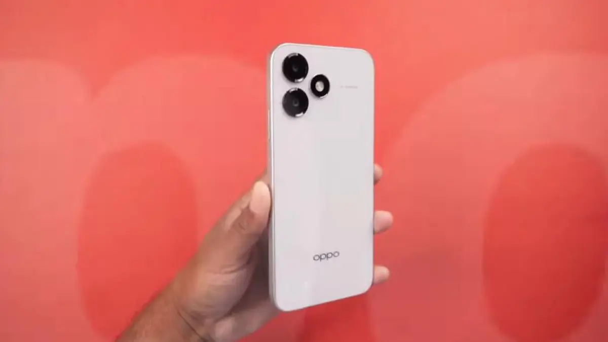 HP Oppo terbaru September 2026 hadir dari A6C hingga Reno 16 Pro 5G, dengan baterai jumbo, AMOLED, kamera telefoto, dan kamera 200 MP.