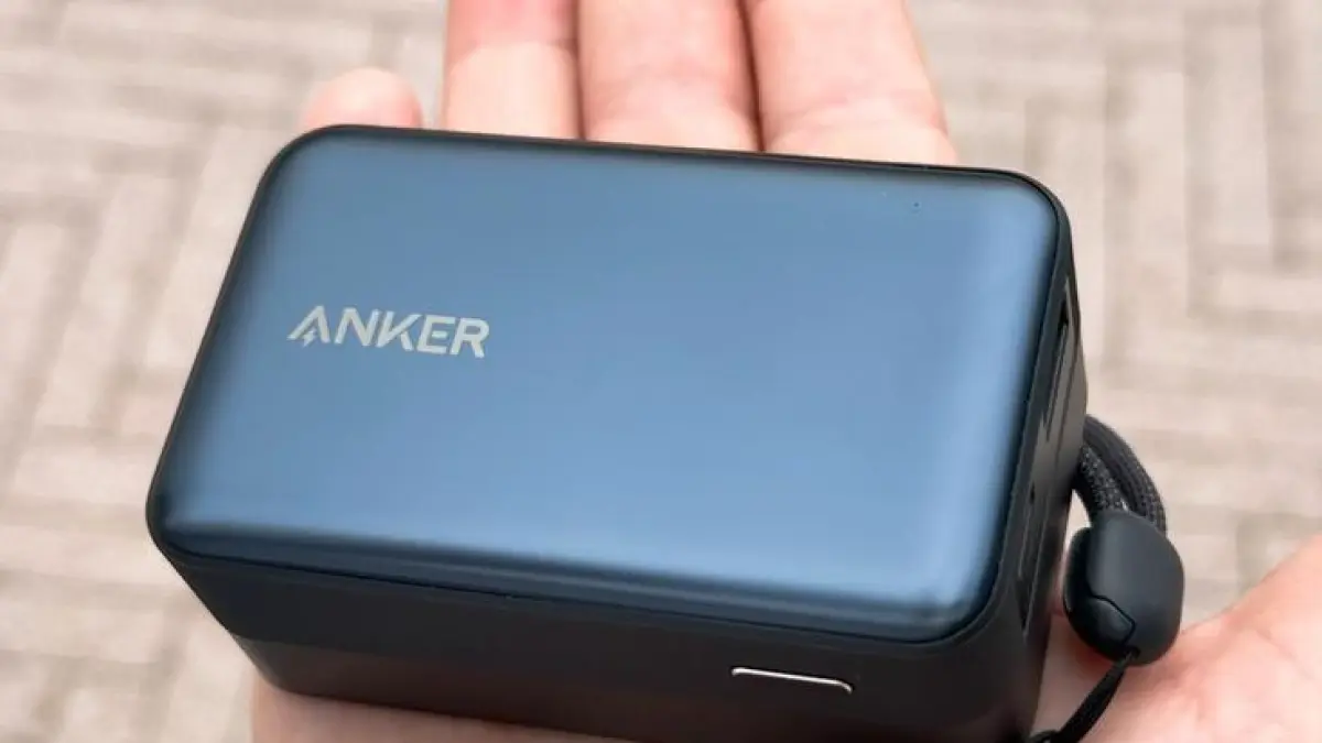 Power Bank 10.000 mAh 2026 hadir dengan fast charging hingga 33 watt, kabel bawaan, dan layar baterai. Simak 5 pilihan sebelum membeli.(PINTEREST)