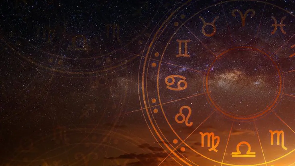 Zodiak paling beruntung September 2026 terdiri dari tujuh zodiak. Simak urutan Taurus, Aries, Sagitarius hingga Capricornus (Pinterest).