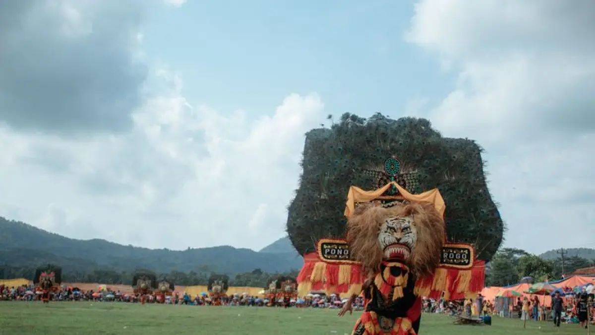 Sejarah Ponorogo bermula dari Wengker dan Batoro Katong hingga Reog menjadi identitas budaya yang terus diwariskan.(PINTEREST)