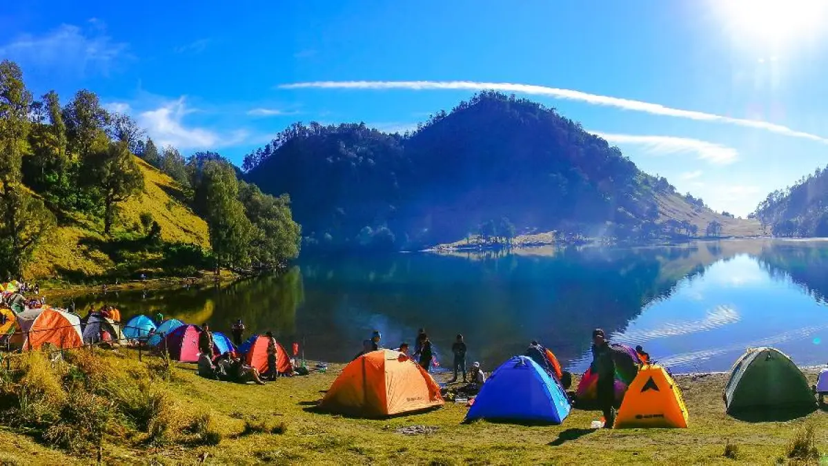 Wisata Dieng punya 7 destinasi populer, dari Gunung Prau, Sikunir, Telaga Warna hingga Telaga Dringo (Pinterest).