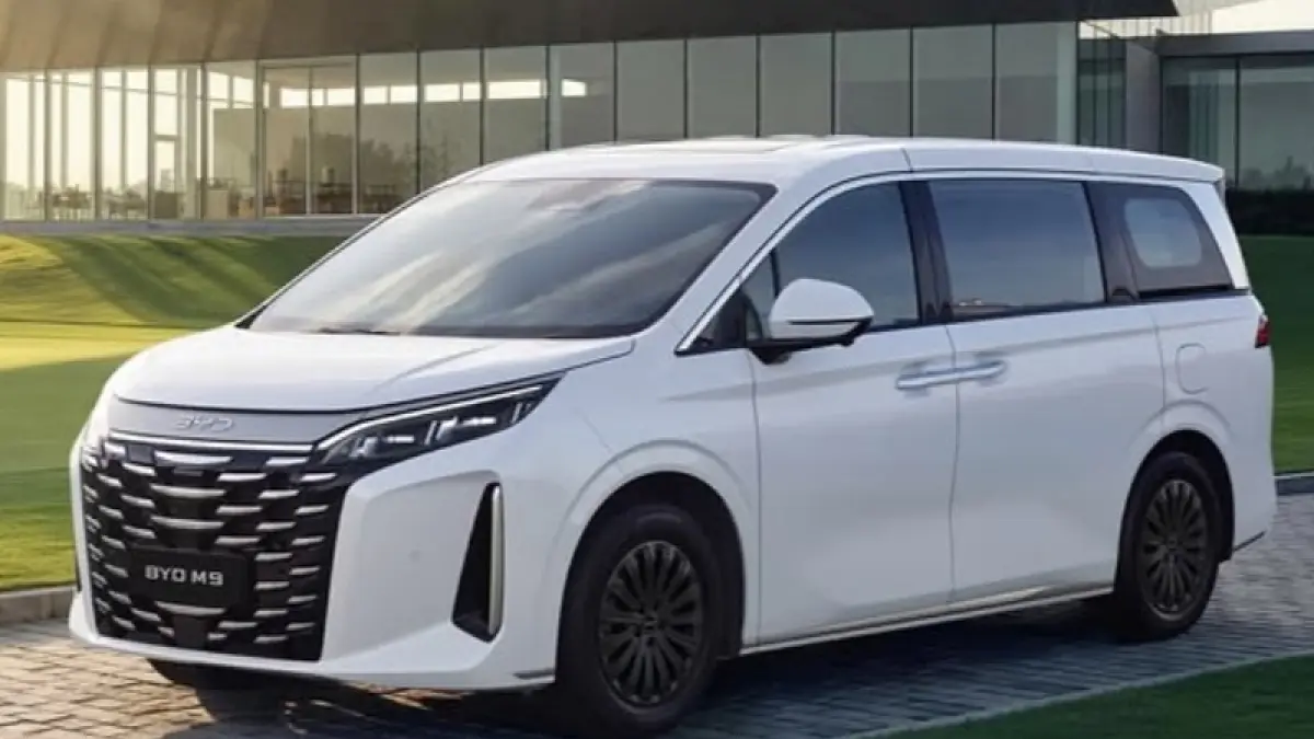 Depresiasi mobil listrik dan hybrid berbeda. Simak data resale value BEV, HV, dan PHV setelah 1–2 tahun.