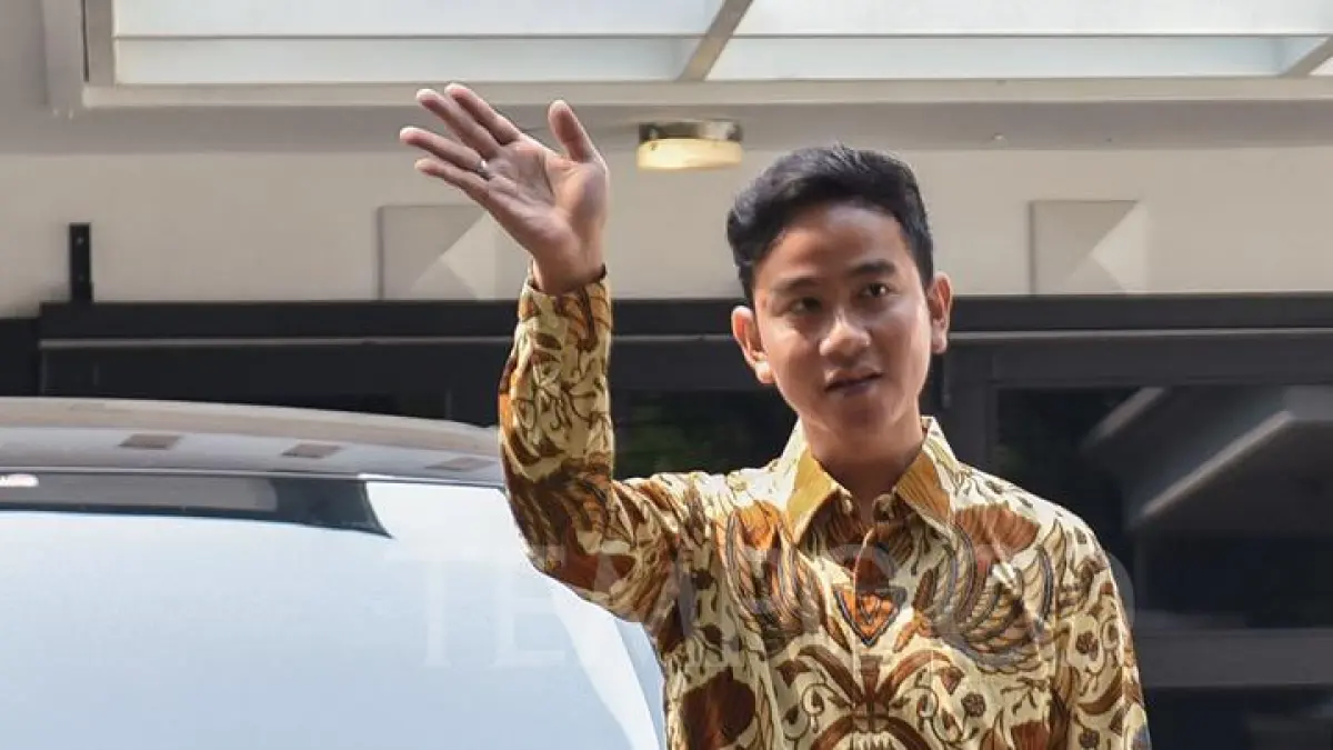 Sidang ijazah Gibran menyoroti keterangan ahli soal kepatuhan KPU terhadap putusan MA dan MK serta pengalaman sengketa PKPU (Pinterest).