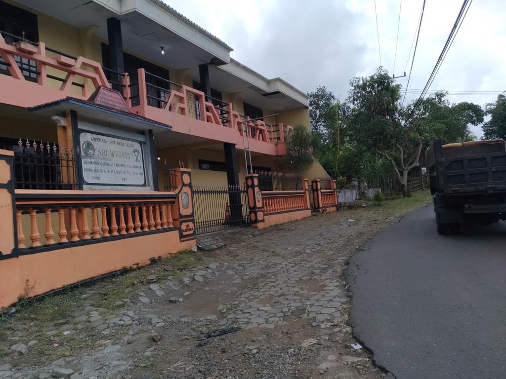 peternak-tuntut-pembayaran