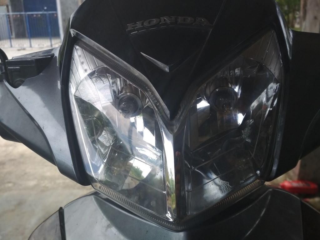 atasi-nyala-lampu-motor-redup