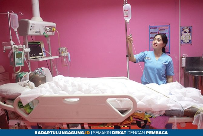 asyik-makan-bakso-satu-keluarga-jadi-korban-ledakan-gas-elpiji