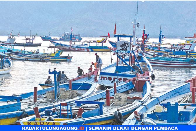 menikmati-lukisan-langit-di-pantai-popoh