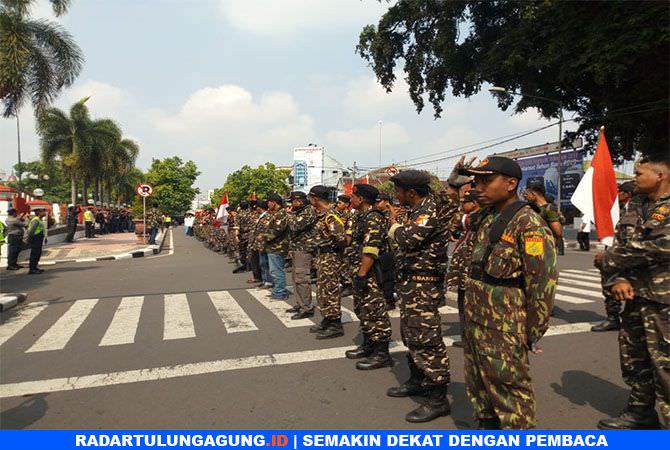 forum-ormas-islam-geruduk-pemkot-tuntut-segera-tutup-maxi-brillian
