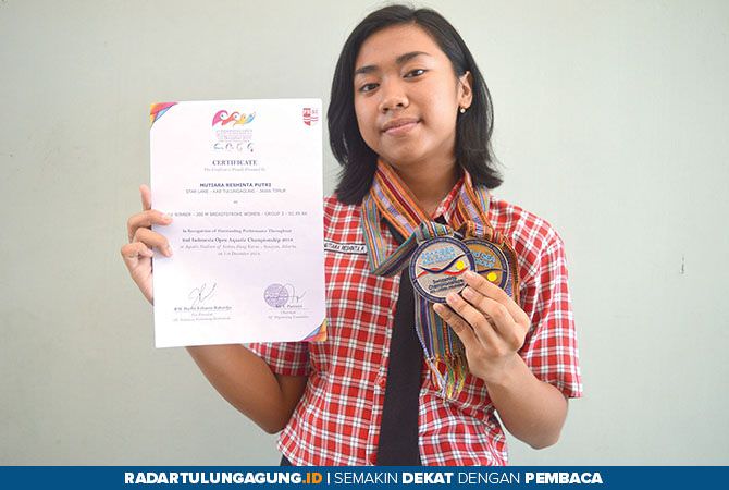 mutiara-reshinta-putri-borong-tiga-medali-emas-di-lomba-ioac