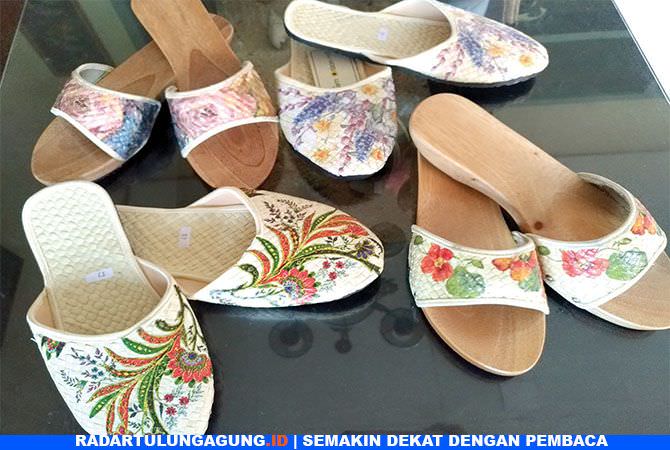 seni-decoupage-aplikasikan-di-berbagai-media
