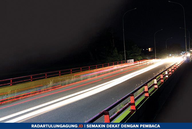 lampu-jembatan-sumberingin-mati-hingga-kini-belum-diperbaiki