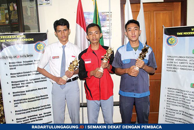 tiga-siswa-smkn-1-bandung-lolos-ke-lks-tingkat-jatim