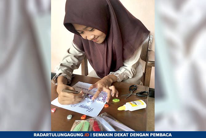 paper-quiling-kerajinan-yang-hasilkan-berbagai-karya-cocok-untuk-kado
