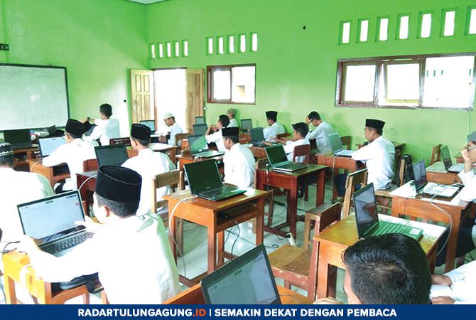 melihat-perbedaan-pelaksanaan-unbk-dan-unpk