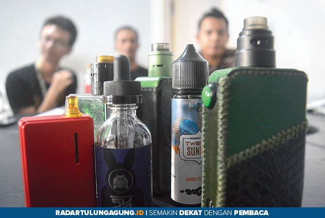 vape-hanya-untuk-18-belum-merokok-dan-ngevape-jangan-coba-keduanya