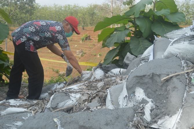 lagi-temukan-dugaan-limbah-b3-di-desa-mulyosari-pagerwojo