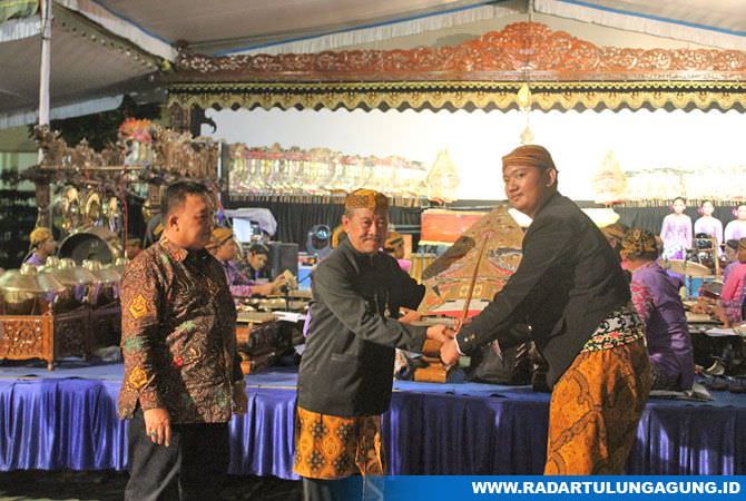 melihat-kemeriahan-dies-natalis-ke-55-sman-1-kedungwaru
