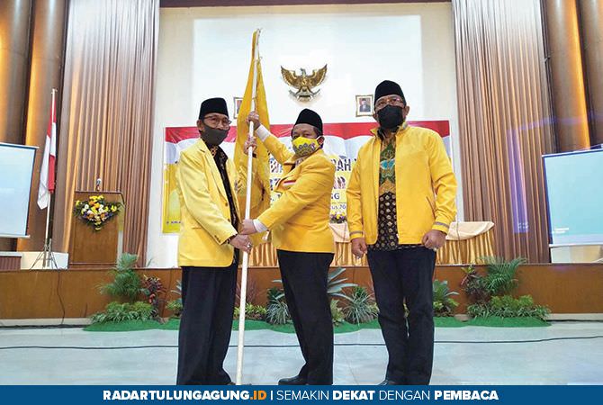 lagi-kh-asmungi-zaini-nakhodai-dpd-golkar-tulungagung