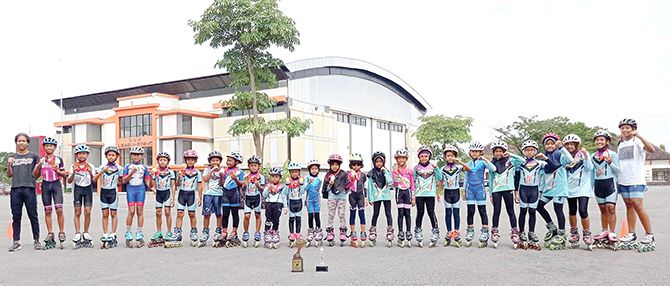 prestasi-puluhan-atlet-cilik-sepatu-roda-tulungagung