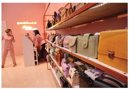 brand-store-kecantikan-dan-fashion-nomor-satu-di-indonesia