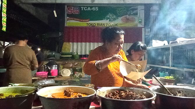 sehari-tiga-kilogram-cabai-jujugan-yang-doyan-pedas