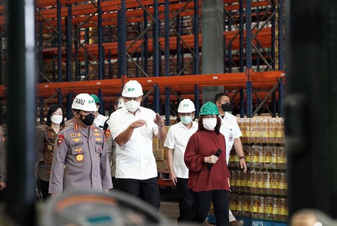 mendag-tegaskan-akan-berantas-mafia-minyak-goreng