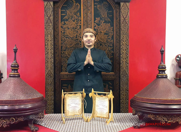 MEMIKAT: Konsep adat Jawa diterapkan pengelola kepada karyawan Hotel Tugu Sri Lestari. (HOTEL TUGU SRI LESTARI FOR RADAR BLITAR)