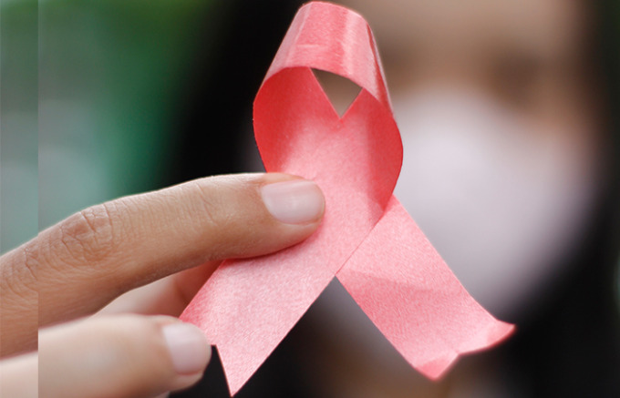 PERAN ORANG TUA: Kasus remaja terinfeksi HIV terus meningkat. Bimbangan dan pengawasan orang tua diperlukan. (FOTO: ILUSTRASI/DOK RATU)